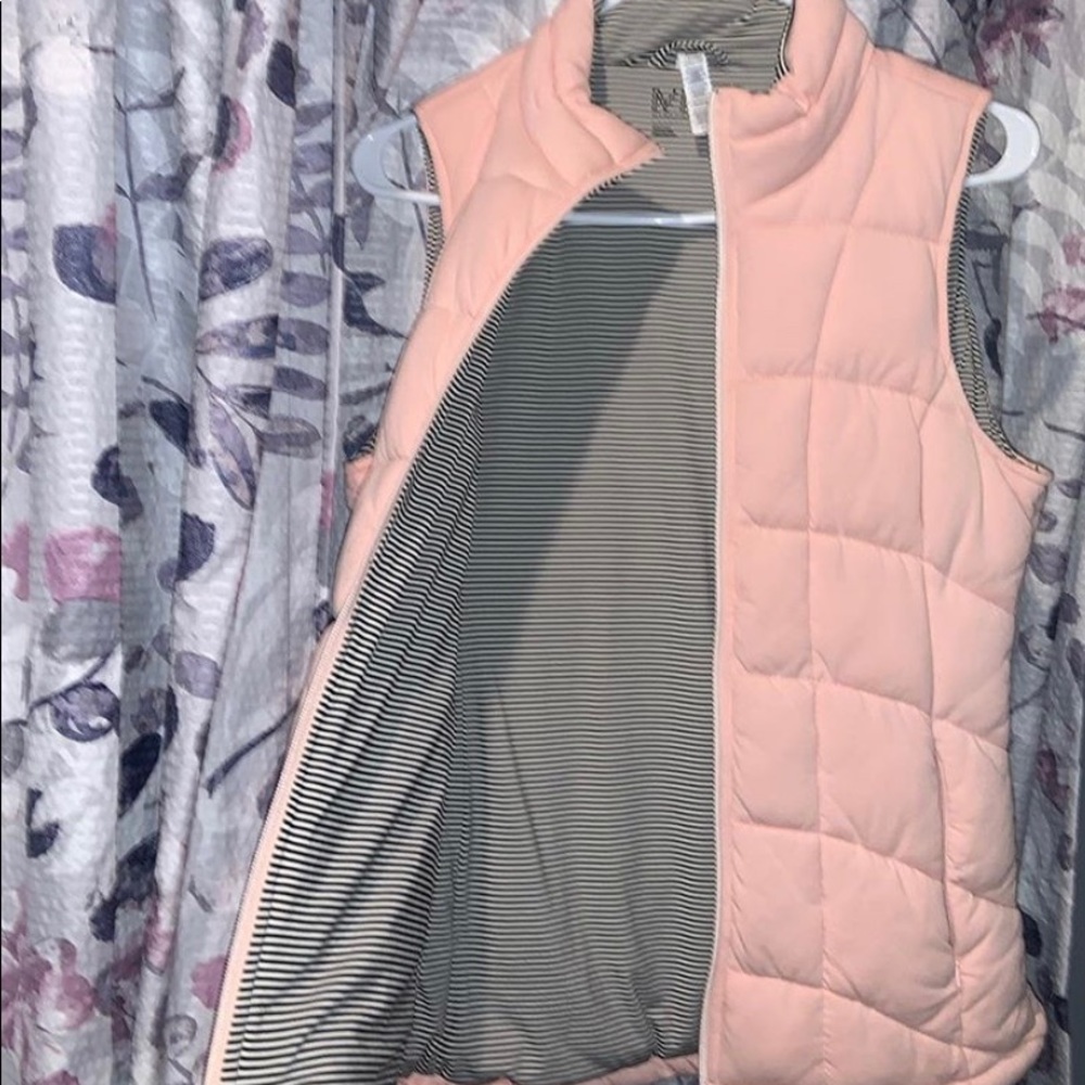 Vest - Picture 2 of 2